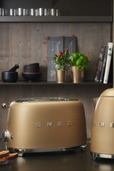 SMEG 50' Style  Mat Gold Rengi İki Dilimli Ekmek Kızartma Makinesi TSF01CHMEU