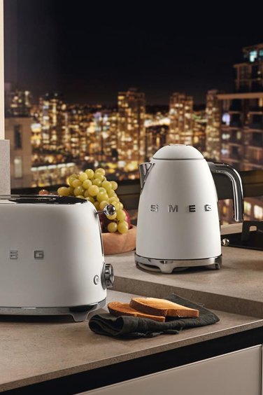 SMEG 50' Style Mat Beyaz Renk Kettle KLF03WHMEU